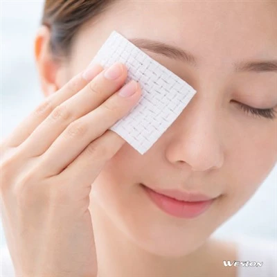 Odličovacie tampóny na očný make-up